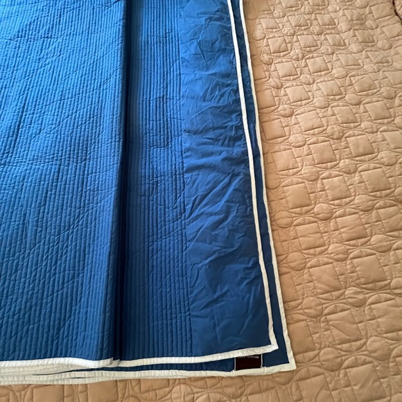 Michael Kors King size Bed Spread/ Firm Price - Picture 9 of 15